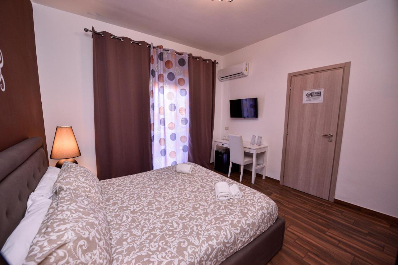 Symposium Bed&Breakfast Катания Екстериор снимка