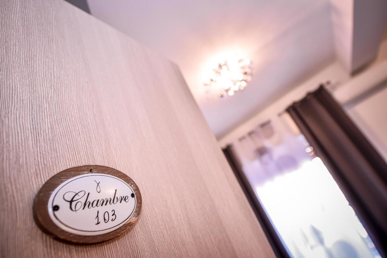 Symposium Bed&Breakfast Катания Екстериор снимка