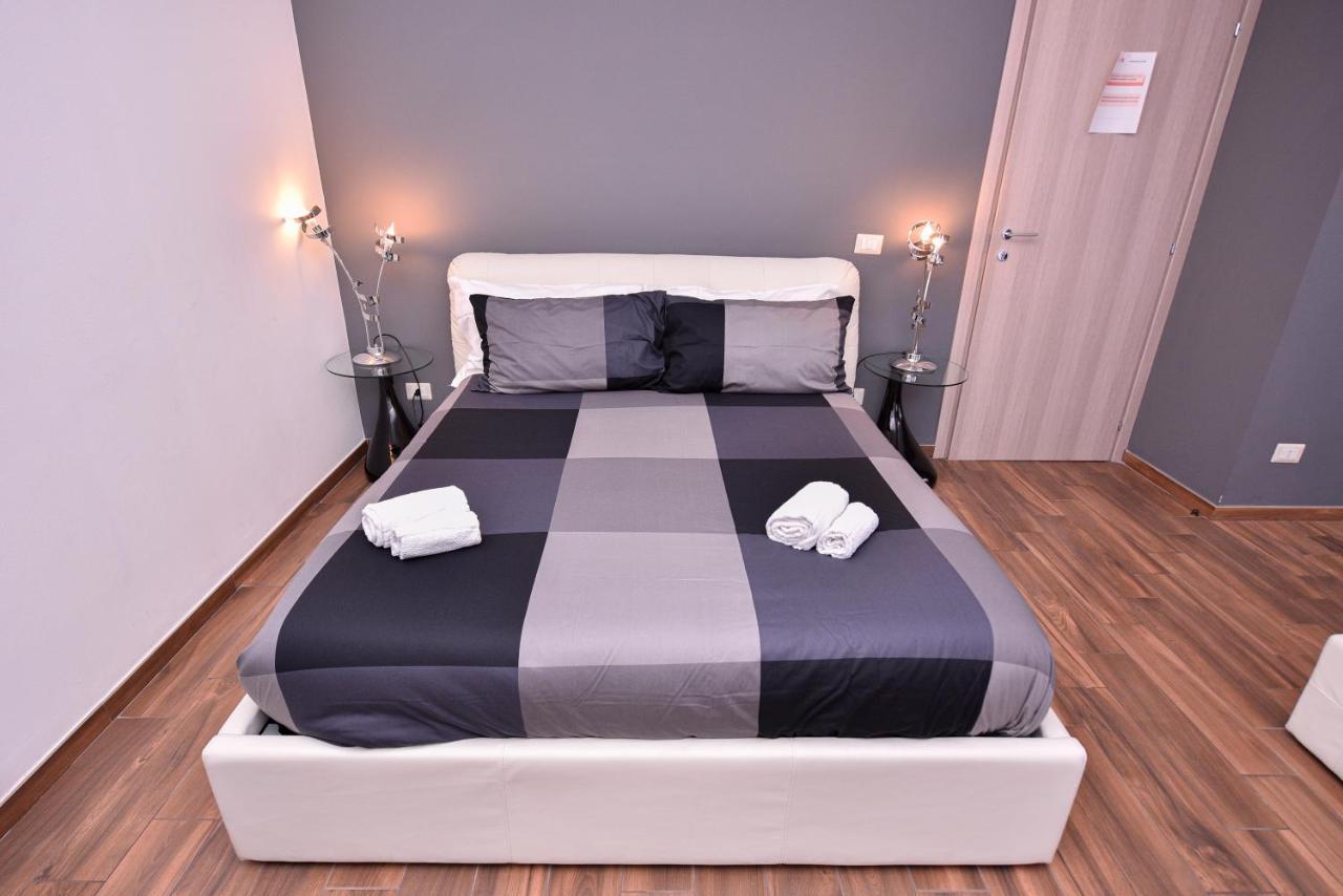 Symposium Bed&Breakfast Катания Екстериор снимка
